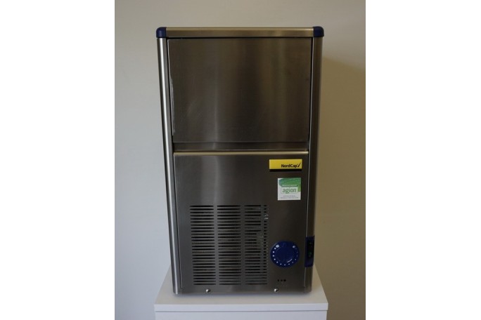 Kostkarka do lodu NordCap SCN 25 AS  TYPE S02A 20kg/24h