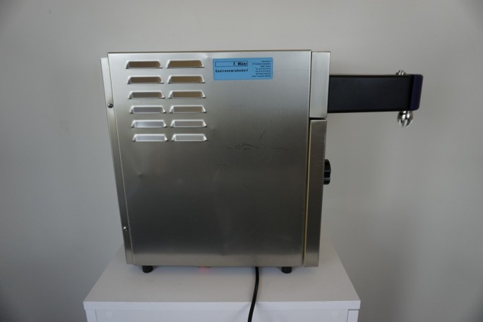 Automat do bitej śmietany Whipper 2 classic 1,5L 36% - używany