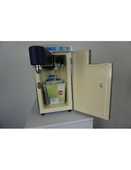 Automat do bitej śmietany Whipper 2 classic 1,5L 36% - używany