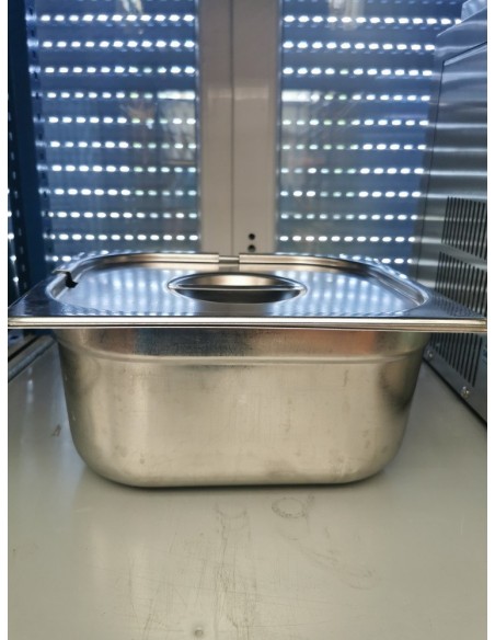 Pojemnik gastronomiczny GN 1/2 150mm 8.5l stal nierdzewna z pokrywą BLANCO