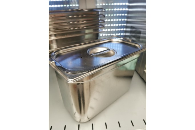 Pojemnik gastronomiczny GN 1/3 200mm 6.9l  + uchwyt stal nierdzewna z pokrywą BLANCO