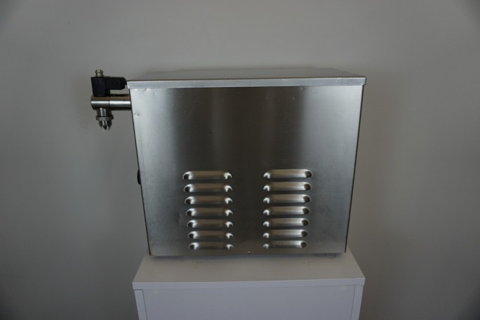 Automat do Śmietany Mussana Boy 4L 33% - używany