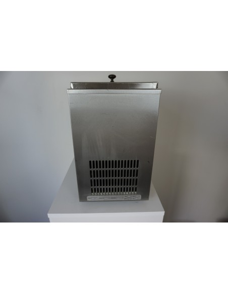 Automat do bitej śmietany Megamatic S104 4L 36% - używany