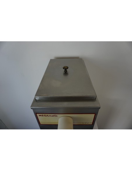 Automat do bitej śmietany Megamatic S104 4L 36% - używany