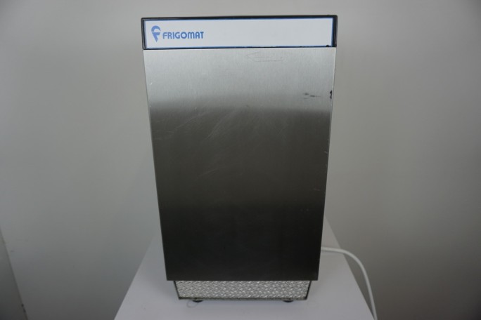 Automat do bitej śmietany Frigomat 3L 33% - używany