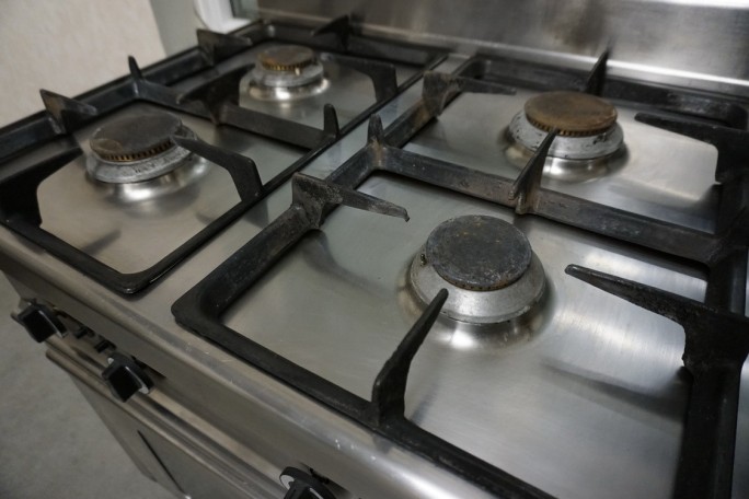 KUCHNIA GAZOWA 4 PALNIKOWA GASTRONOMICZNA WŁOSKA + PIEKARNIK 230v
