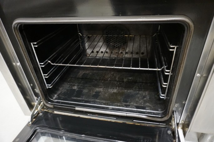 KUCHNIA GAZOWA 4 PALNIKOWA GASTRONOMICZNA WŁOSKA + PIEKARNIK 230v